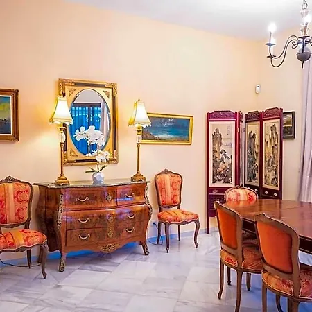 Villa Traditional House *