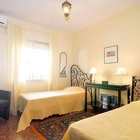Traditional House Villa *